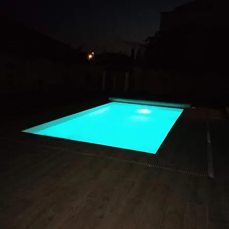Avec Piscine Et Terrain De Petanque * Cabestany